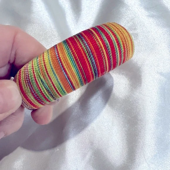 Colourful bangle - Picture 3 of 4